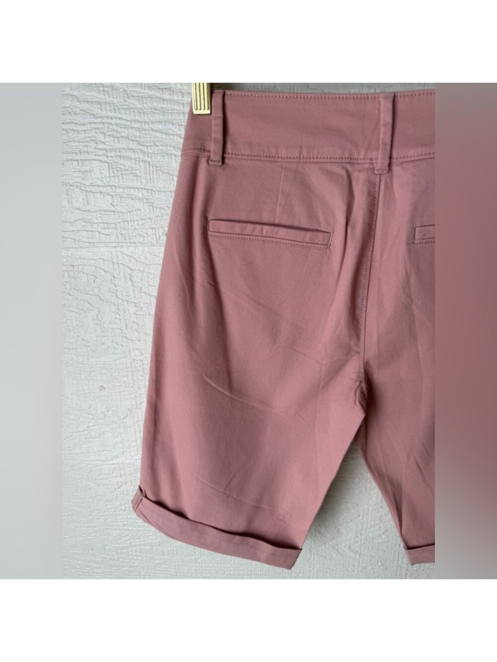 Pink Bermuda Shorts Size 2 10” Inseam Cuffed - Picture 5 of 9